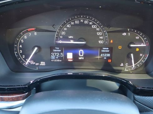 Used 2017 Cadillac XT5 Premium Luxury image 28