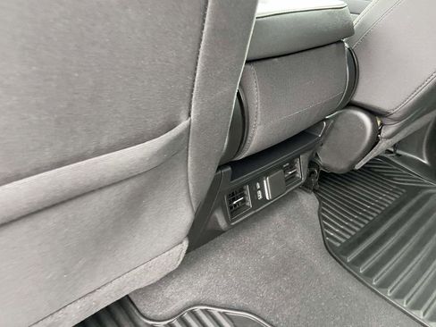 Used 2026 Chevrolet Silverado 1500 LT AWD/4WD image 16