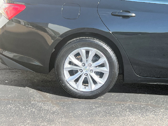 Used 2021 Chevrolet Malibu LT FWD image 31
