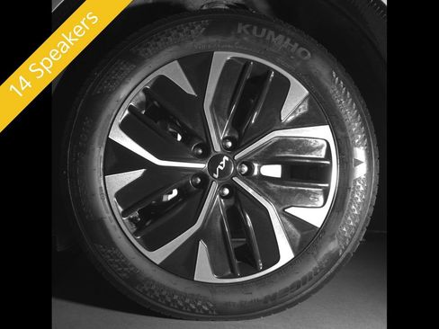 Used 2024 Kia EV6 Wind w/ Wind Technology Package AWD/4WD image 11