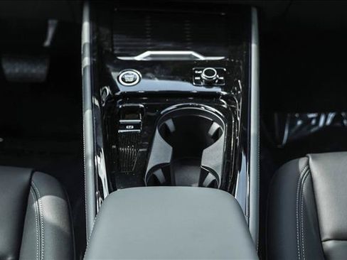New 2026 Audi Q3 quattro 2.0T AWD/4WD image 19