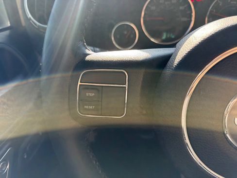 Used 2016 Jeep Wrangler Unlimited Sahara AWD/4WD image 12