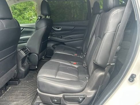 Used 2023 Subaru Ascent Limited AWD/4WD image 14