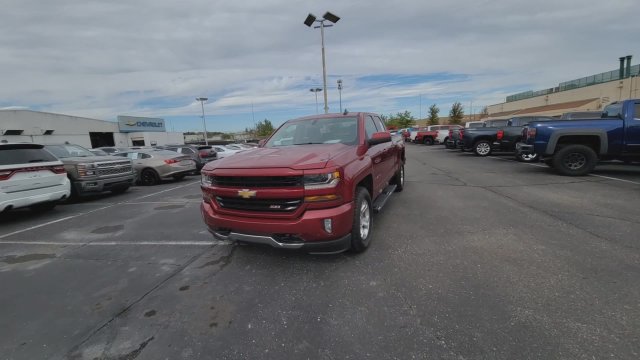 Used 2019 Chevrolet Silverado 1500 LT w/ All Star Edition AWD/4WD image 2