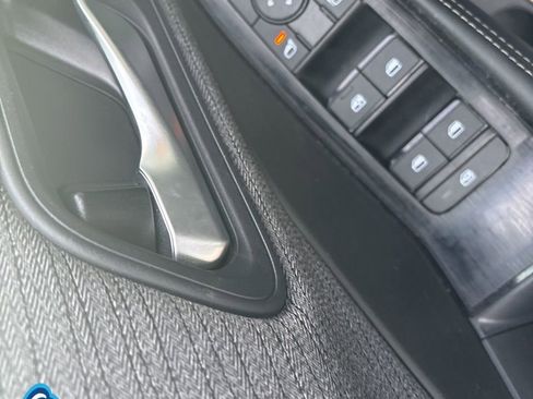 Used 2023 Nissan Rogue SV image 17