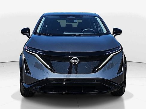 Used 2023 Nissan Ariya FWD image 12