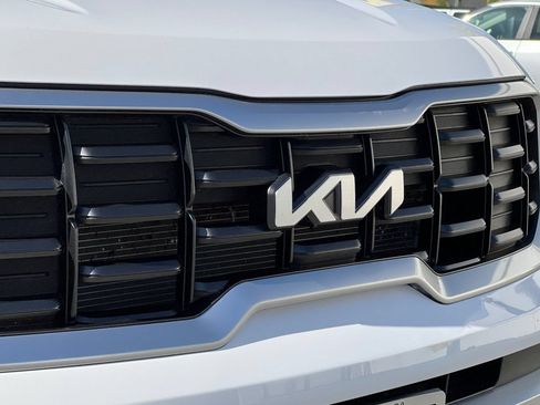 Used 2024 Kia Telluride S FWD image 45