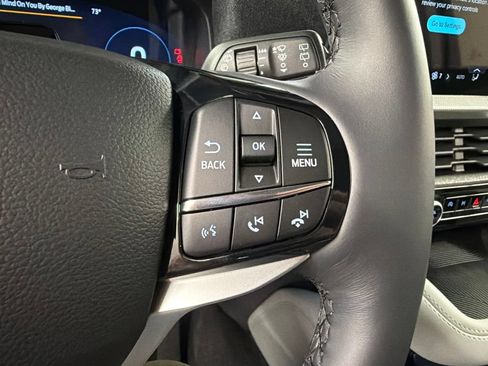 New 2026 Ford Explorer Platinum w/ LUX Leather Package AWD/4WD image 20