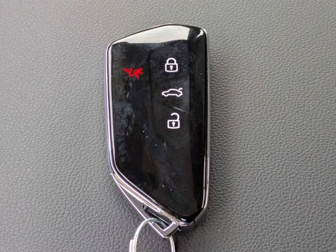 New 2026 Volkswagen GTI SE FWD image 31