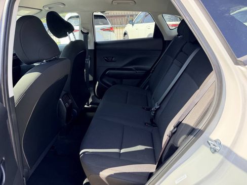 Used 2025 Hyundai Kona SEL FWD image 18