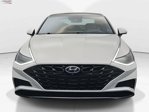 Used 2021 Hyundai Sonata Limited image 3