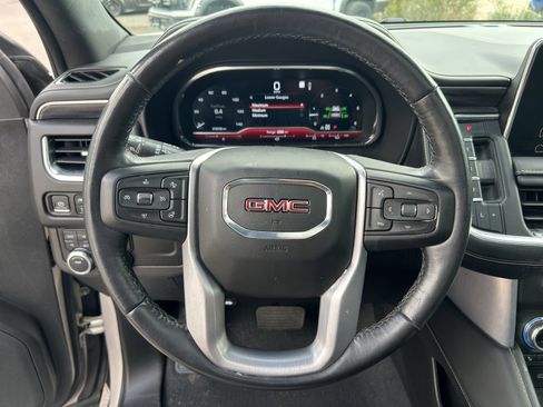 Used 2022 GMC Yukon SLT w/ SLT Premium Package image 20