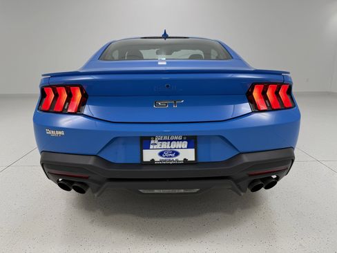 Used 2024 Ford Mustang GT Premium image 7