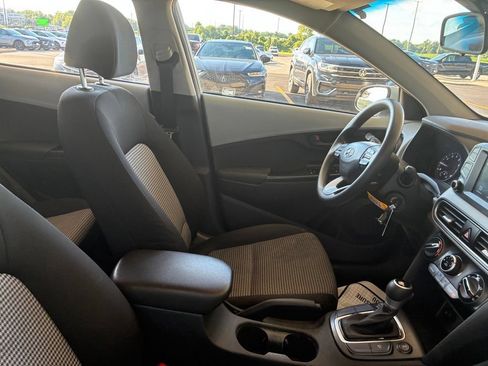 Used 2021 Hyundai Kona SE AWD/4WD image 21
