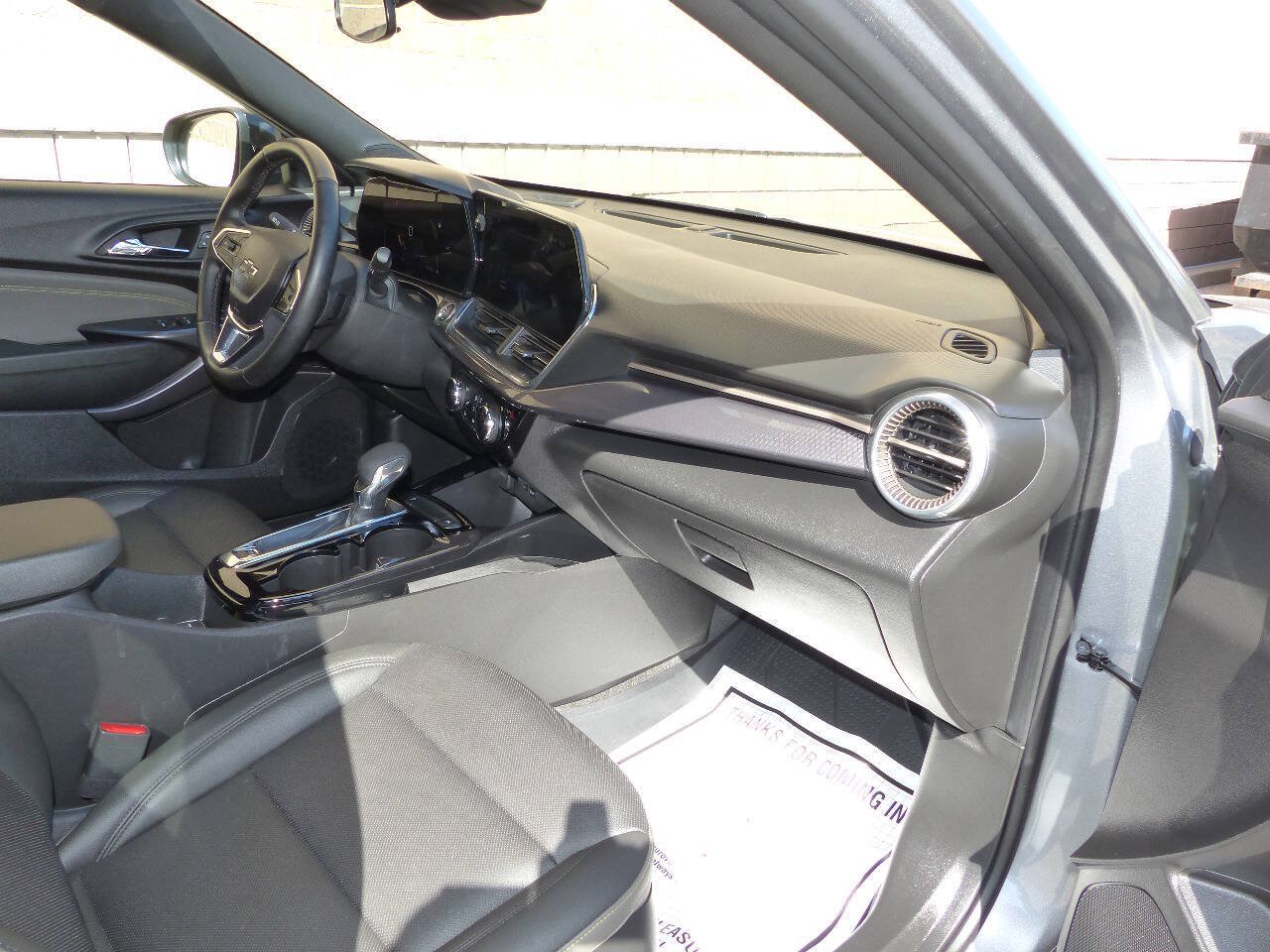 Used 2026 Chevrolet Trax ACTIV w/ Driver Confidence Package FWD image 38