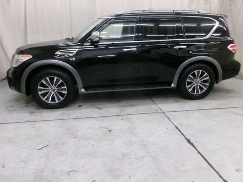 Used 2018 Nissan Armada SL w/ Premium Package image 5