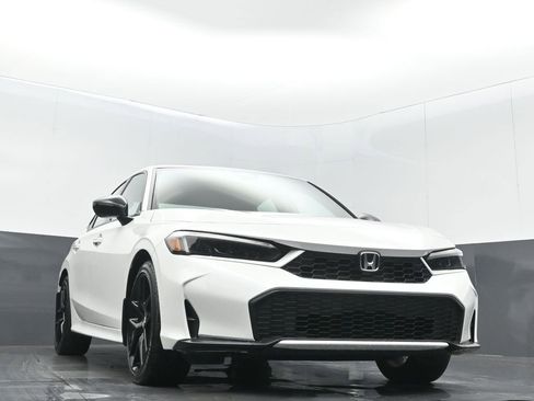 Certified 2026 Honda Civic Sport image 5