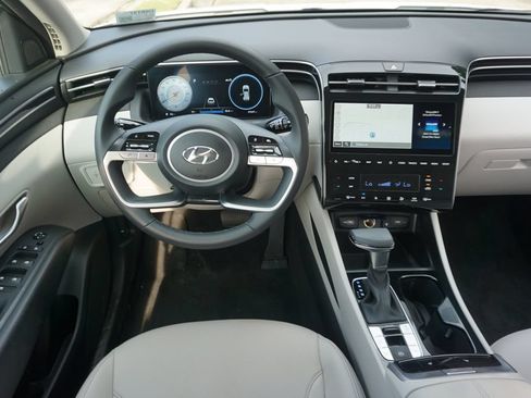 Used 2024 Hyundai Tucson SEL w/ Convenience Package FWD image 6