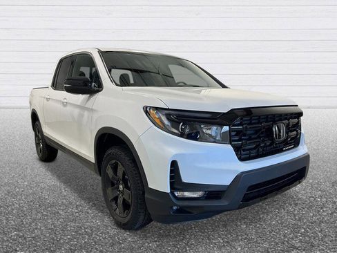 New 2026 Honda Ridgeline Black Edition image 9