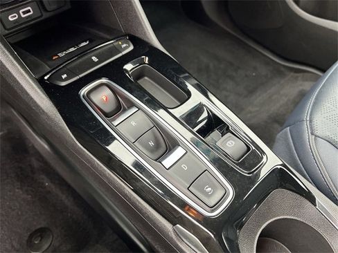 Certified 2023 Chevrolet Bolt EUV Premier image 19