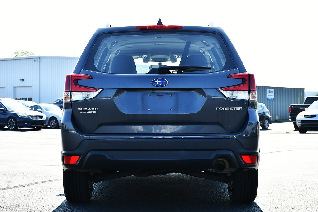 Used 2021 Subaru Forester AWD/4WD image 6