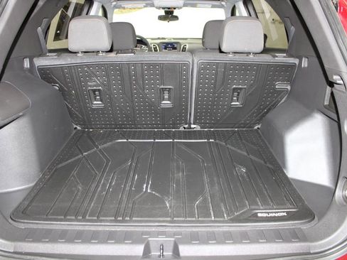 Used 2023 Chevrolet Equinox LT image 26