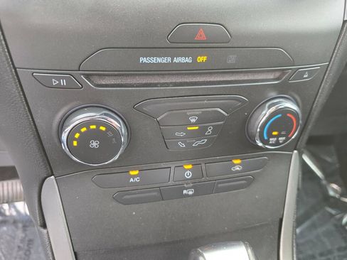Used 2018 Ford Edge SE AWD/4WD image 25