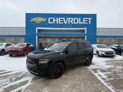 Used 2023 GMC Acadia SLE w/ Driver Convenience Package