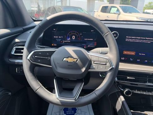 New 2026 Chevrolet Traverse LT FWD image 15