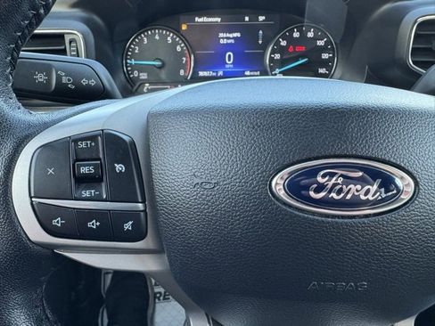 Certified 2022 Ford Explorer XLT w/ Equipment Group 202A image 20