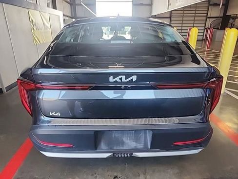 Used 2025 Kia K4 LXS image 5