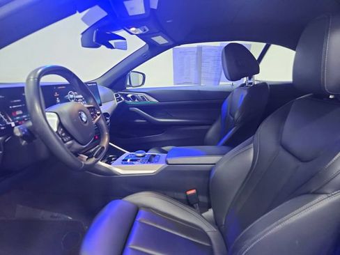 Used 2025 BMW 430i Convertible w/ Premium Package RWD image 9