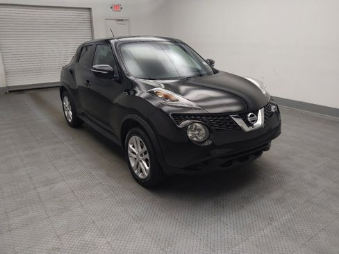 Used 2016 Nissan Juke SV AWD/4WD image 13