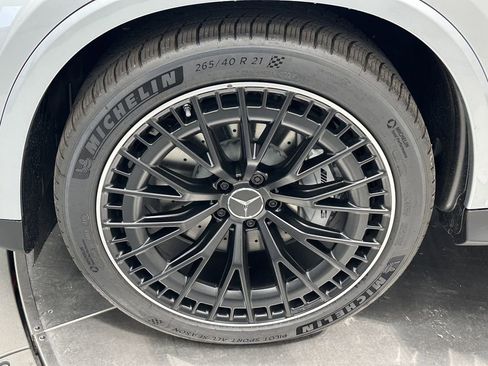 New 2026 Mercedes-Benz GLC 43 AMG 4MATIC Coupe image 12