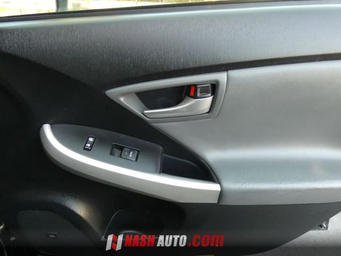 Used 2014 Toyota Prius Four w/ Solar Roof Package FWD image 33