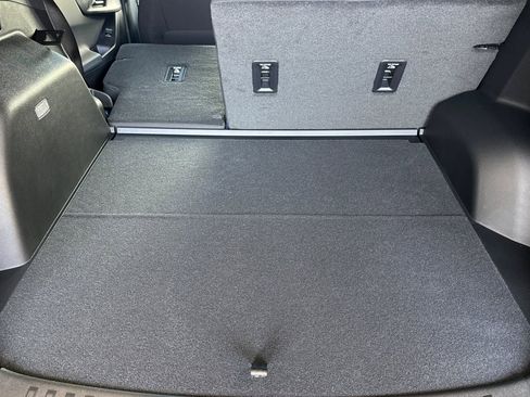 New 2025 Chevrolet Equinox LT image 15