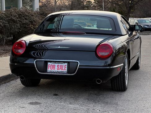 Used 2002 Ford Thunderbird Deluxe image 5