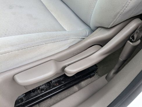 Used 2018 Chevrolet Malibu LS image 19