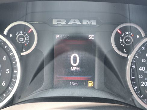 New 2026 RAM 2500 Tradesman AWD/4WD image 15