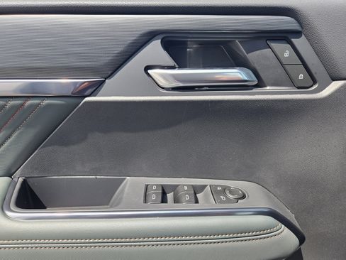 New 2026 GMC Acadia AT4 w/ Luxury Package image 16