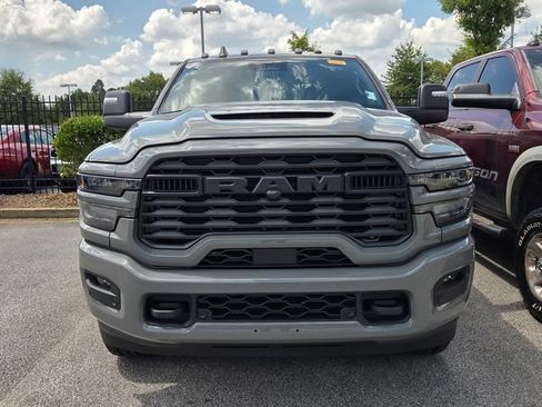 Used 2026 RAM 2500 Tradesman AWD/4WD image 2