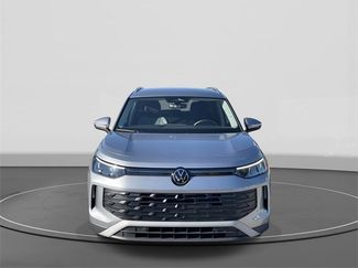 Used 2025 Volkswagen Tiguan S video 2