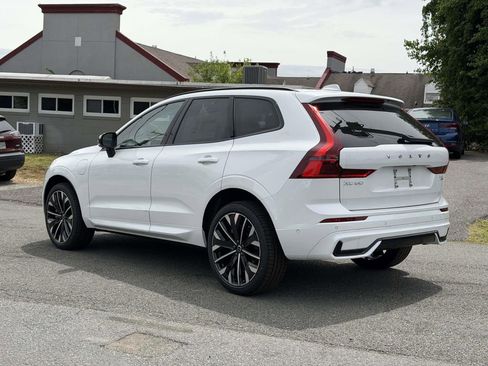 New 2026 Volvo XC60 T8 Ultra w/ Climate Package AWD/4WD image 21