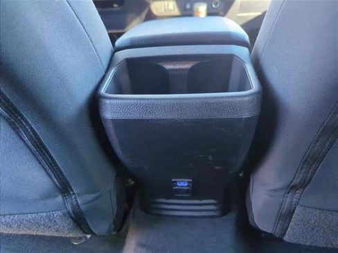 Used 2020 Toyota Tacoma TRD Sport image 19