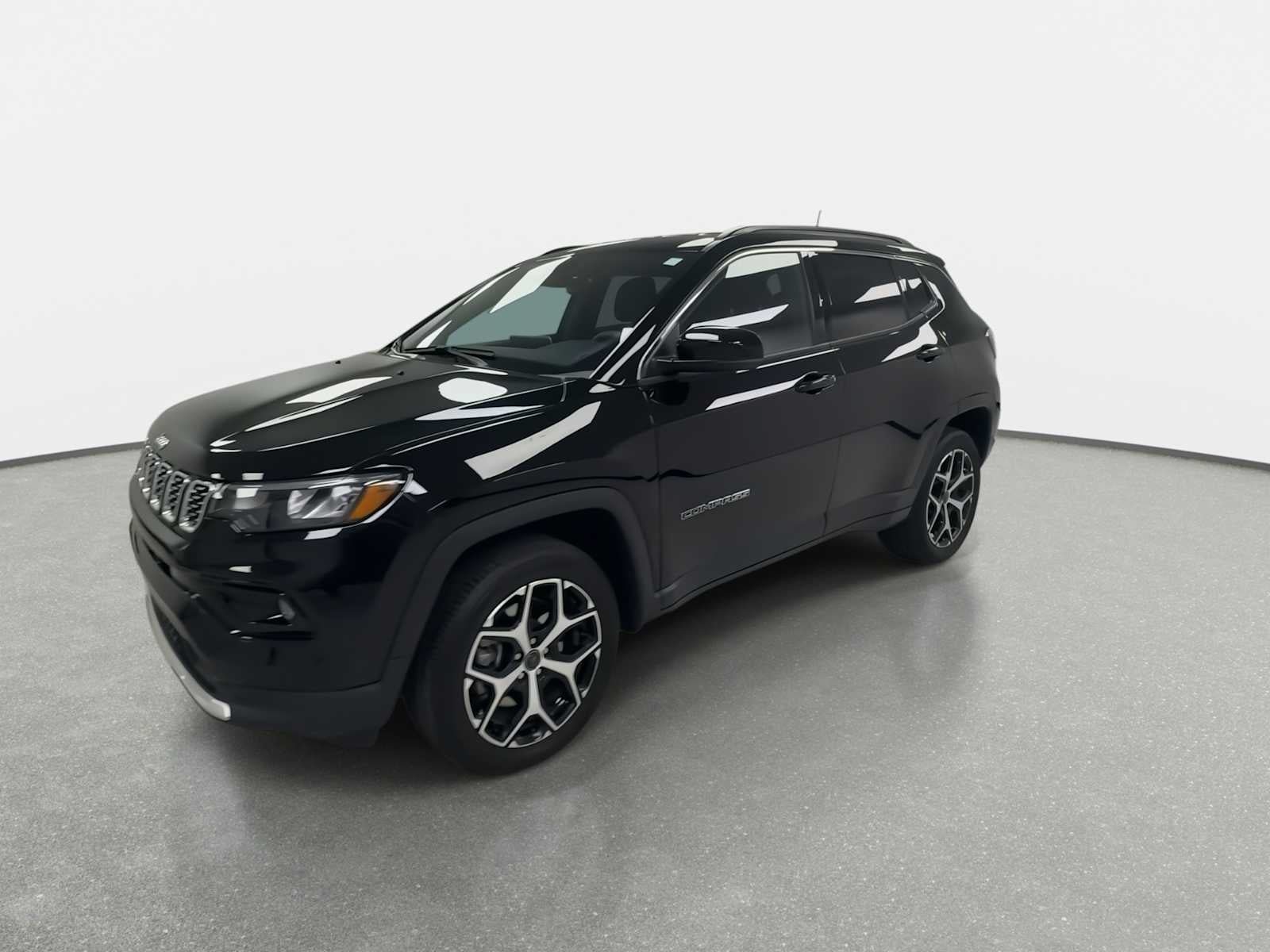 Used 2025 Jeep Compass Limited AWD/4WD image 5