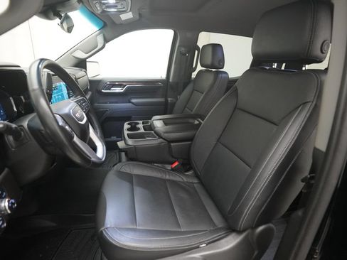 Used 2023 GMC Sierra 1500 SLE w/ Preferred Package AWD/4WD image 7