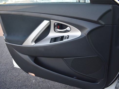 Used 2008 Toyota Camry SE image 29