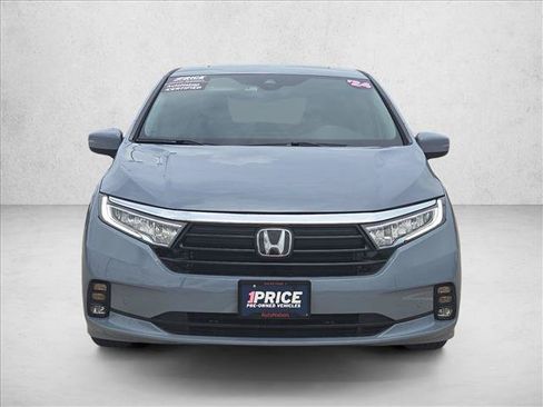 Used 2024 Honda Odyssey Elite image 9
