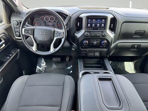 Used 2021 Chevrolet Silverado 1500 RST image 5