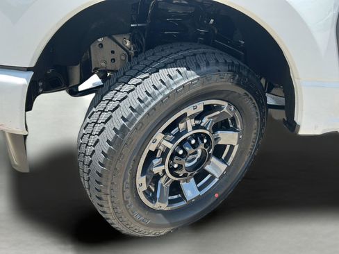 Certified 2024 Ford F250 XL w/ STX Appearance Package AWD/4WD image 28